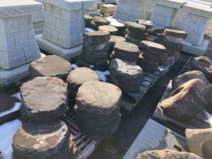 砂岩　飛石　35～45cm