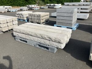 603　根石　両コブ　0.5×0.7×6.0尺　角石　6本